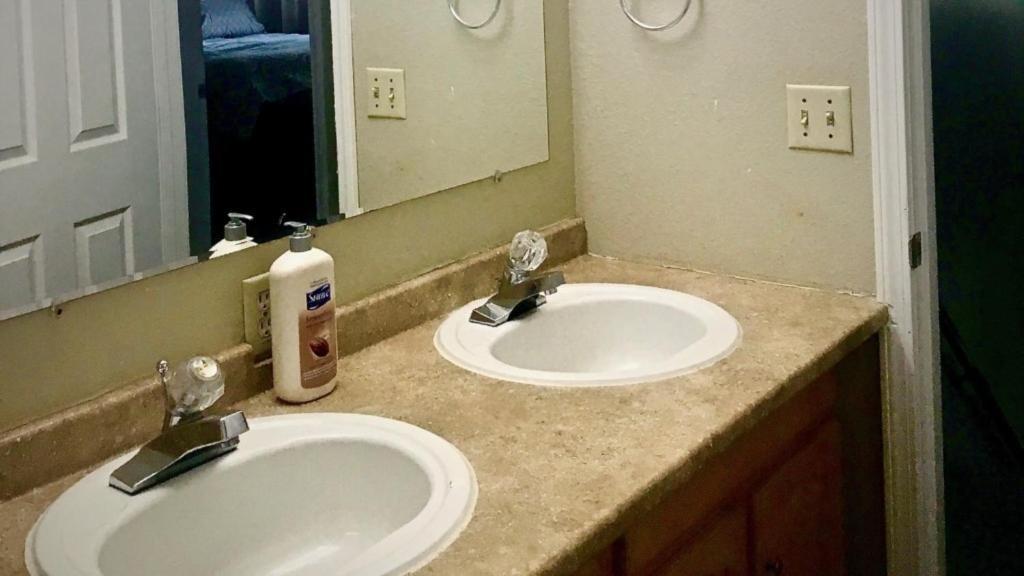Dimond Jewel Apartman Anchorage Szoba fotó